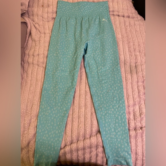 AYBL leggings - Picture 4 of 4